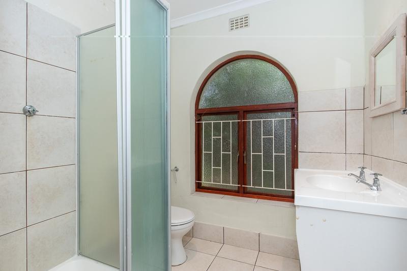 4 Bedroom Property for Sale in Constantia Western Cape